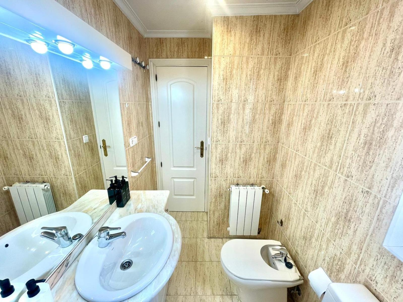 Acogedor Apartamento En Tetuan Madrid Dış mekan fotoğraf